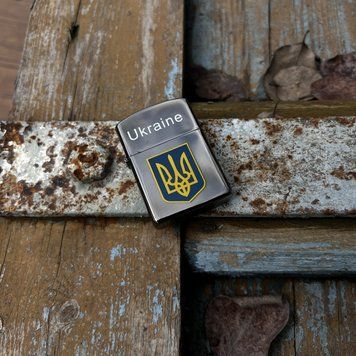 Запальничка бензинова Україна 🇺🇦 No4483 Герб Черная Глянец 1585 фото