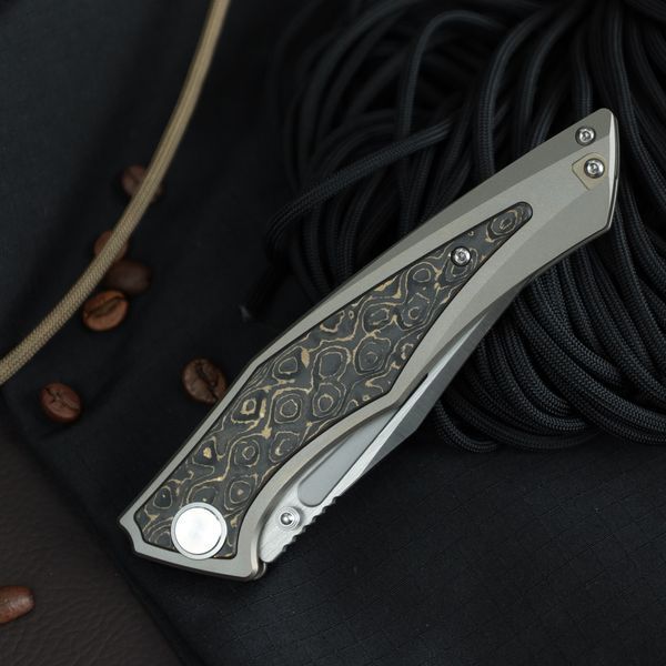 Нож складной BESTECH TOGATTA BT2102G Titanium + Damascus Copper Carbon Fiber M390 BT2102G фото