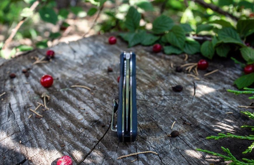 Ніж складаний туристичний Ruike Fang P105-Q, (9.2 см) 14C28N / G10 синій P105-Q фото