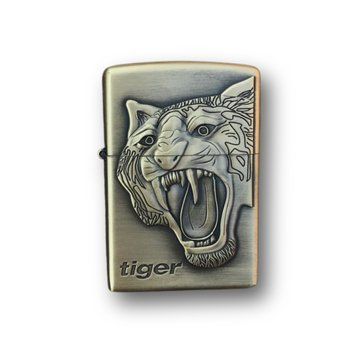 Бензинова запальничка Zippo &laquo;Tiger&raquo; 910 фото